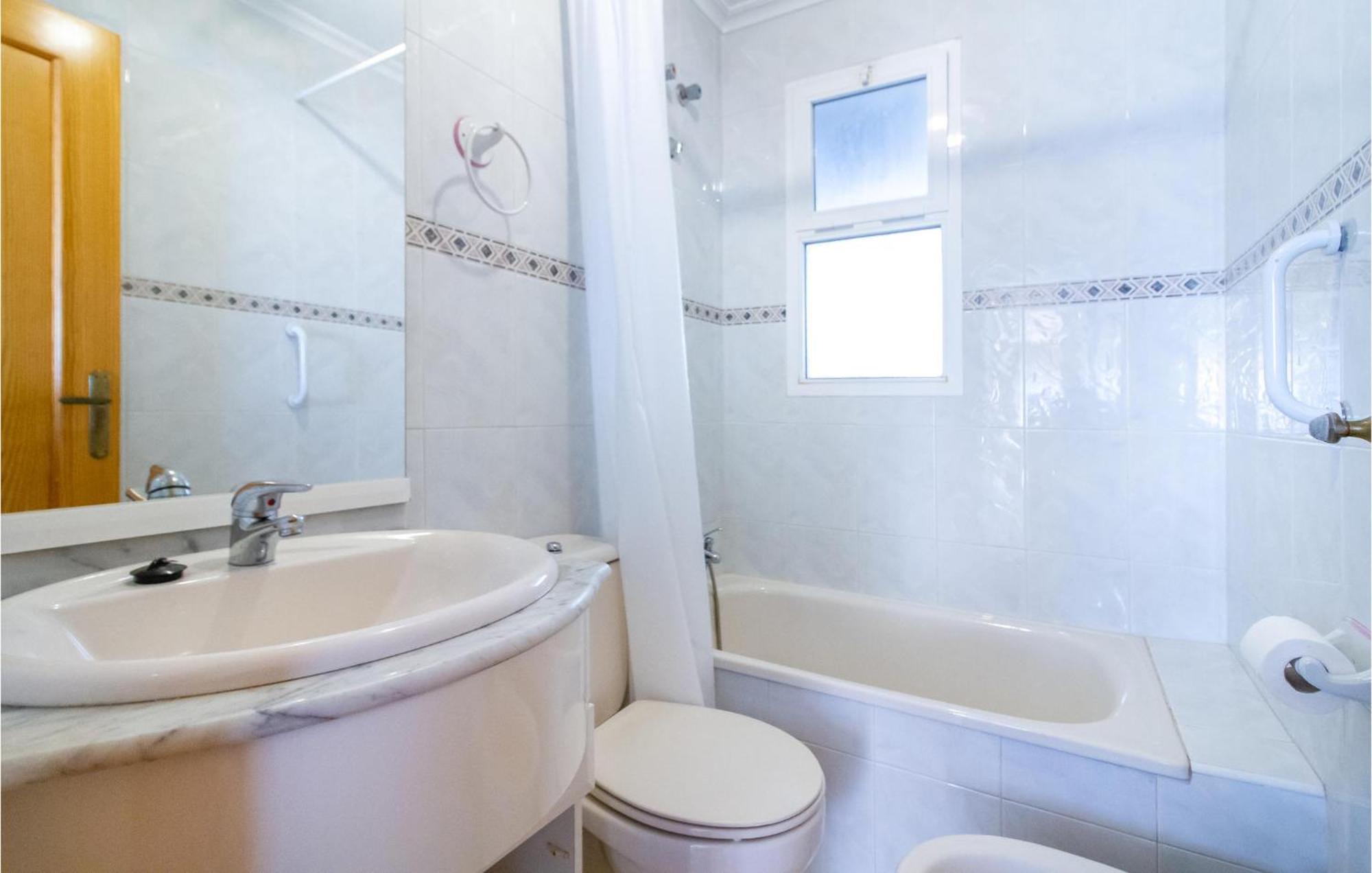 2 Bedroom Lovely Home In Santa Pola Esterno foto