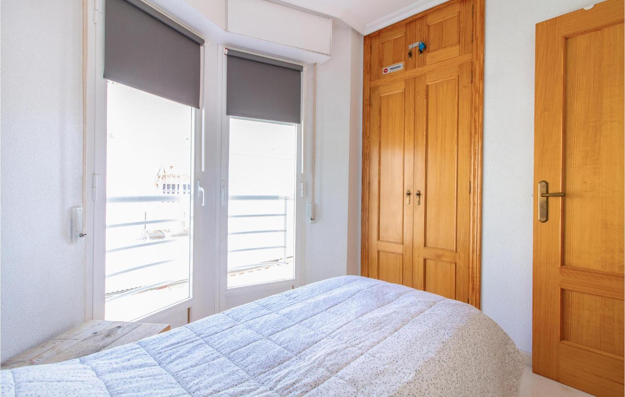 2 Bedroom Lovely Home In Santa Pola Esterno foto