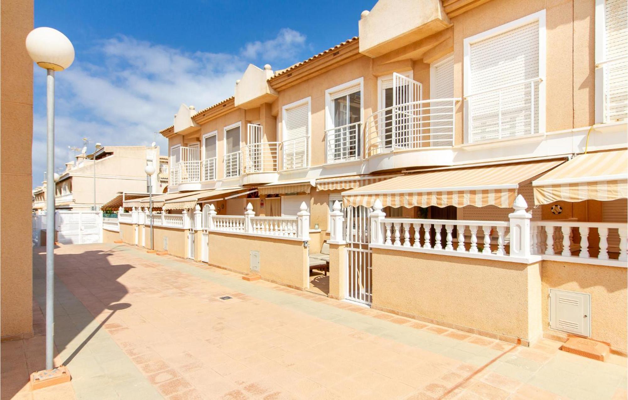 2 Bedroom Lovely Home In Santa Pola Esterno foto